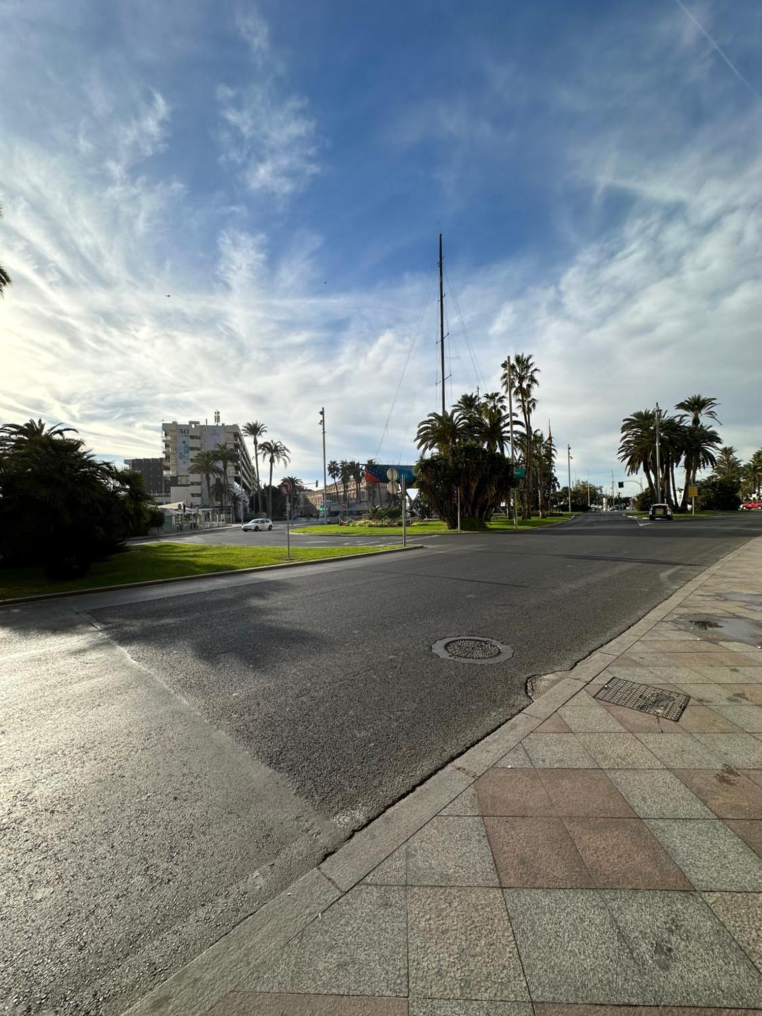 Postiguet Beach&Center Apartment Alicante Buitenkant foto